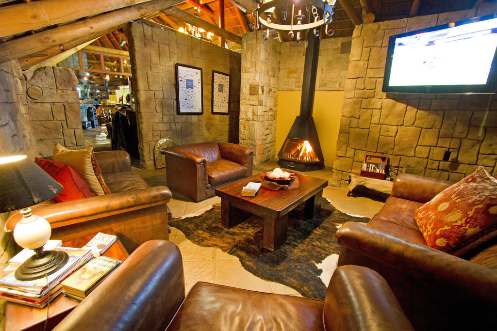 Nyaru Game Lodge Brandwag Esterno foto