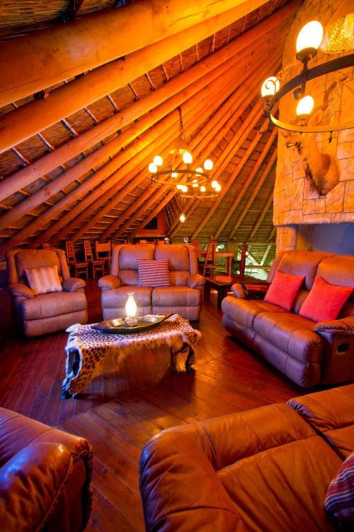 Nyaru Game Lodge Brandwag Esterno foto