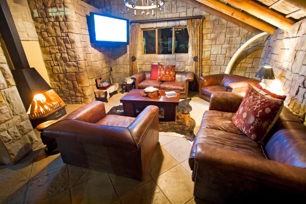 Nyaru Game Lodge Brandwag Esterno foto