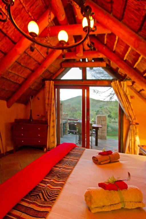 Nyaru Game Lodge Brandwag Esterno foto
